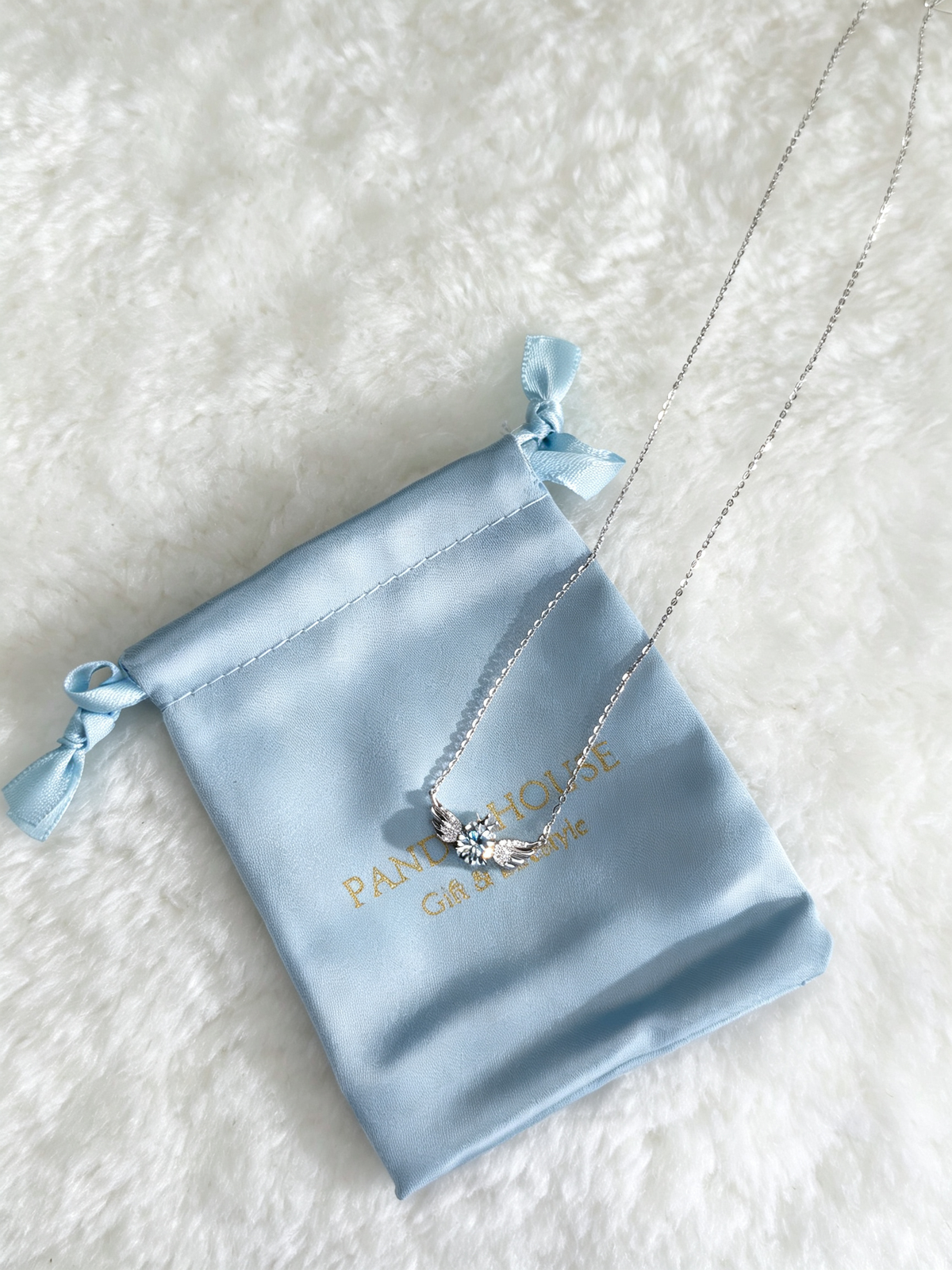 S925 Sterling Silver Green Moissanite Angel Wing Crown Necklace
