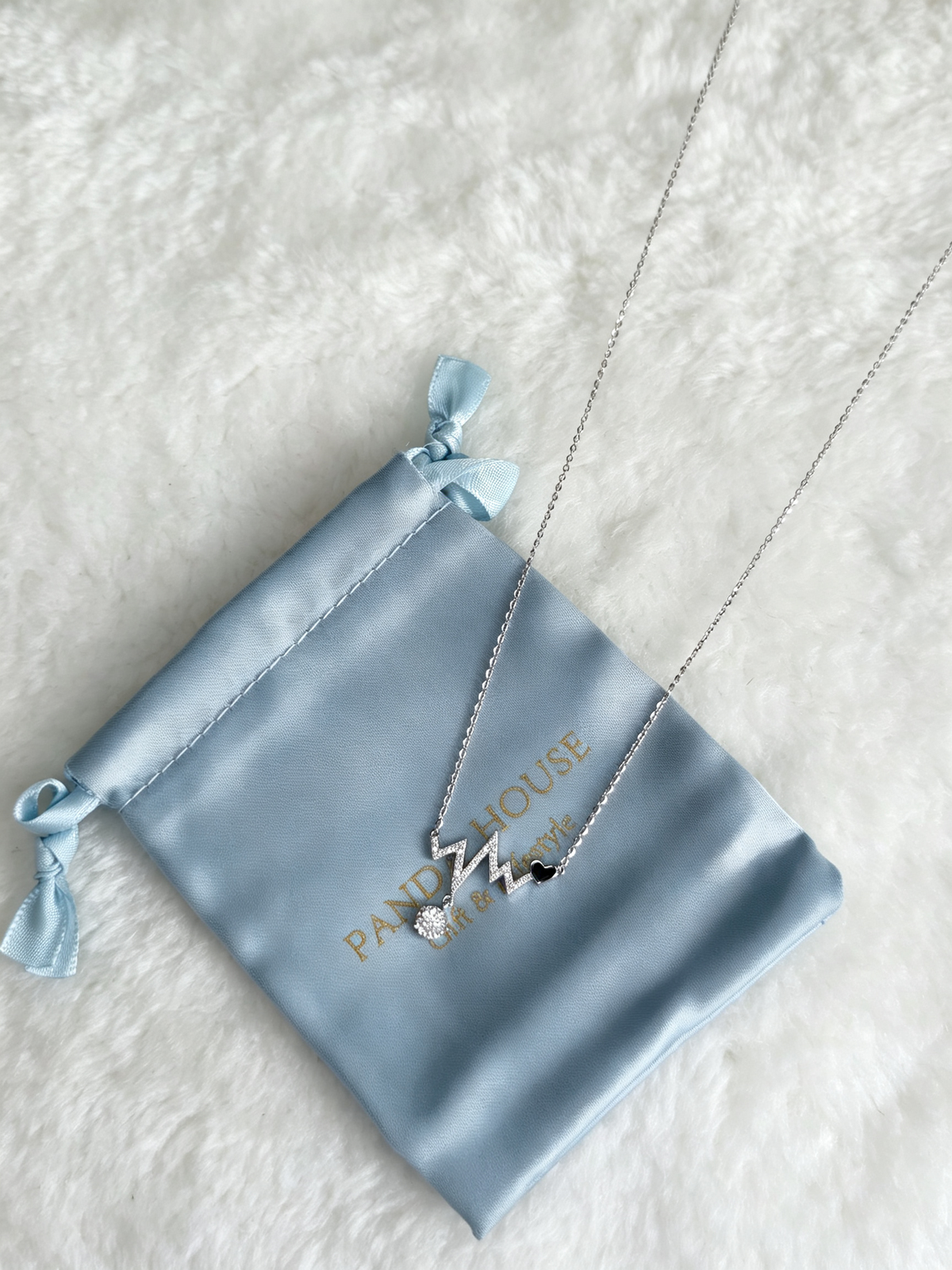 S925 Sterling Silver Moissanite Heartbeat Necklace