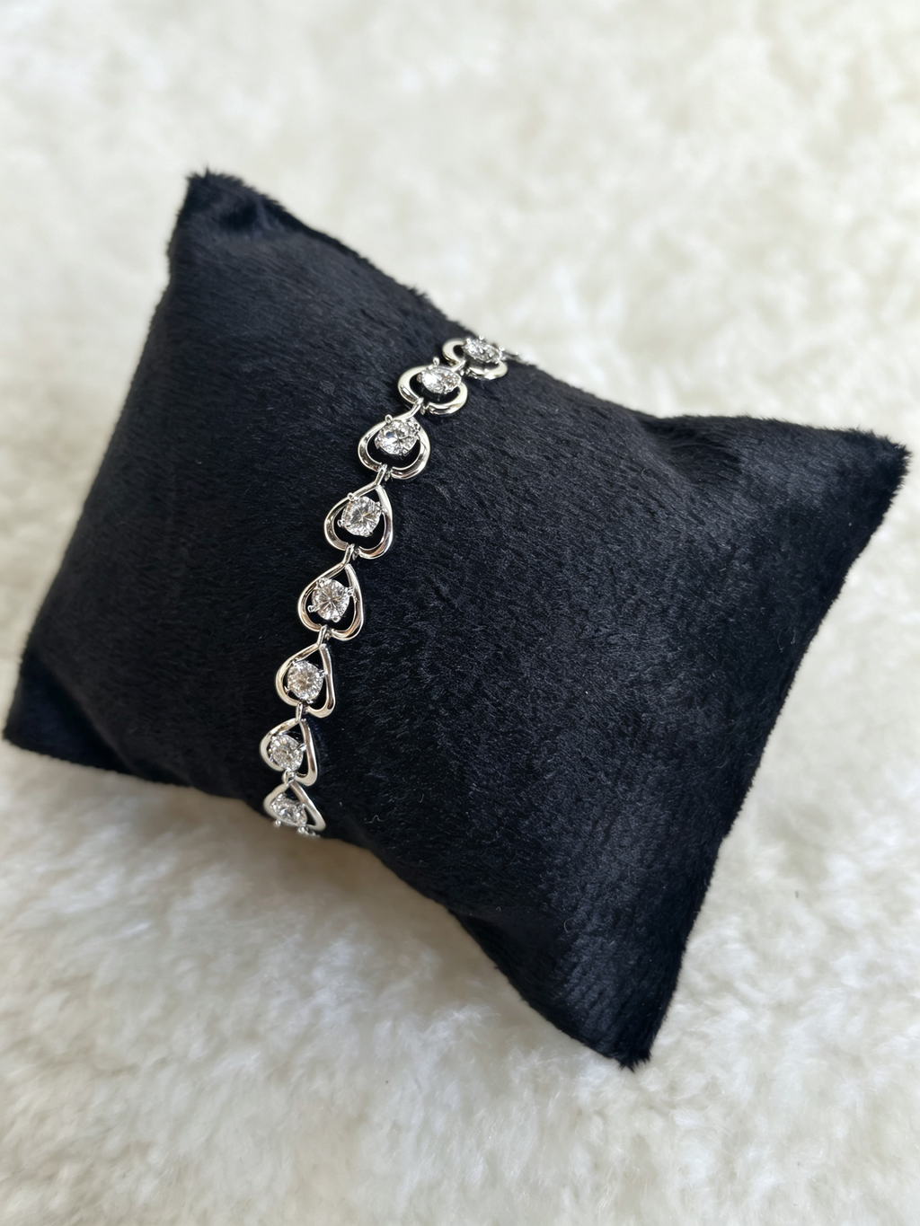 Moissanite Heart Tennis Bracelet in S925 Sterling Silver