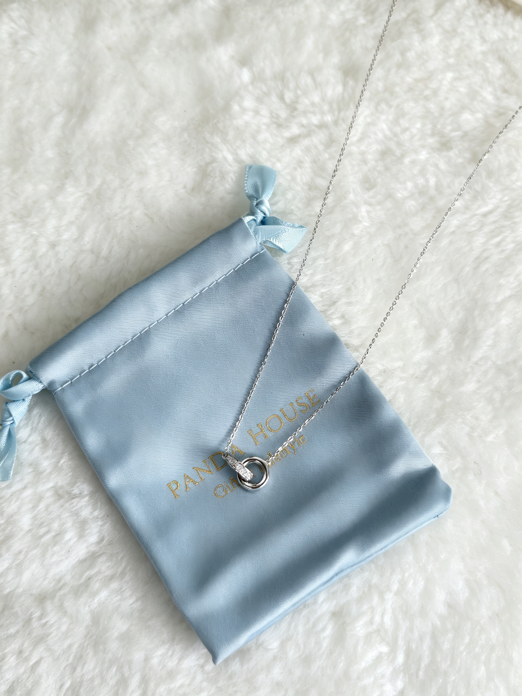 925 Sterling Silver Moissanite Interlocking Circle Necklace