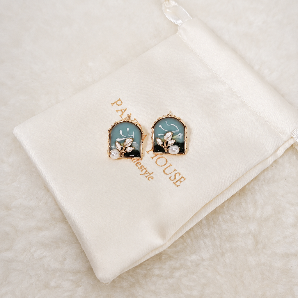 24K Gold Plated Garden Window Crystal Leaf Pearl Arch Stud Earrings