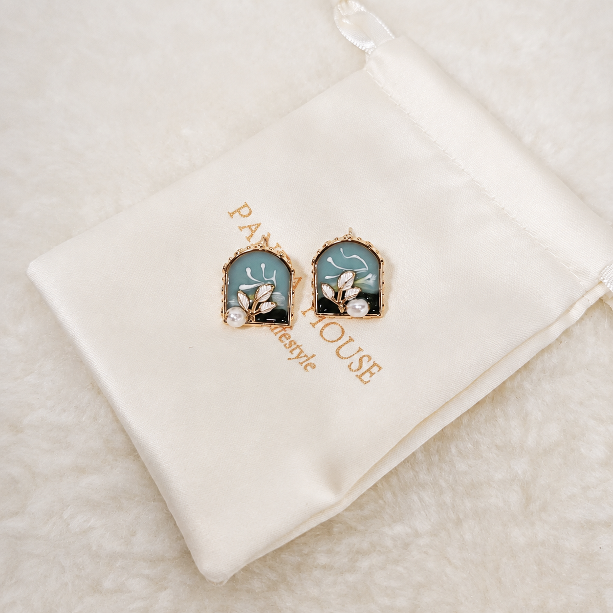 24K Gold Plated Garden Window Crystal Leaf Pearl Arch Stud Earrings