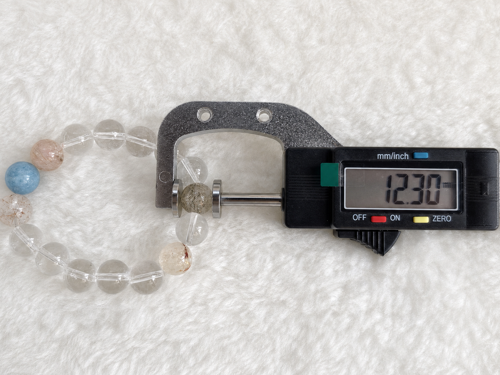 Clear Horizon Crystal Bracelet