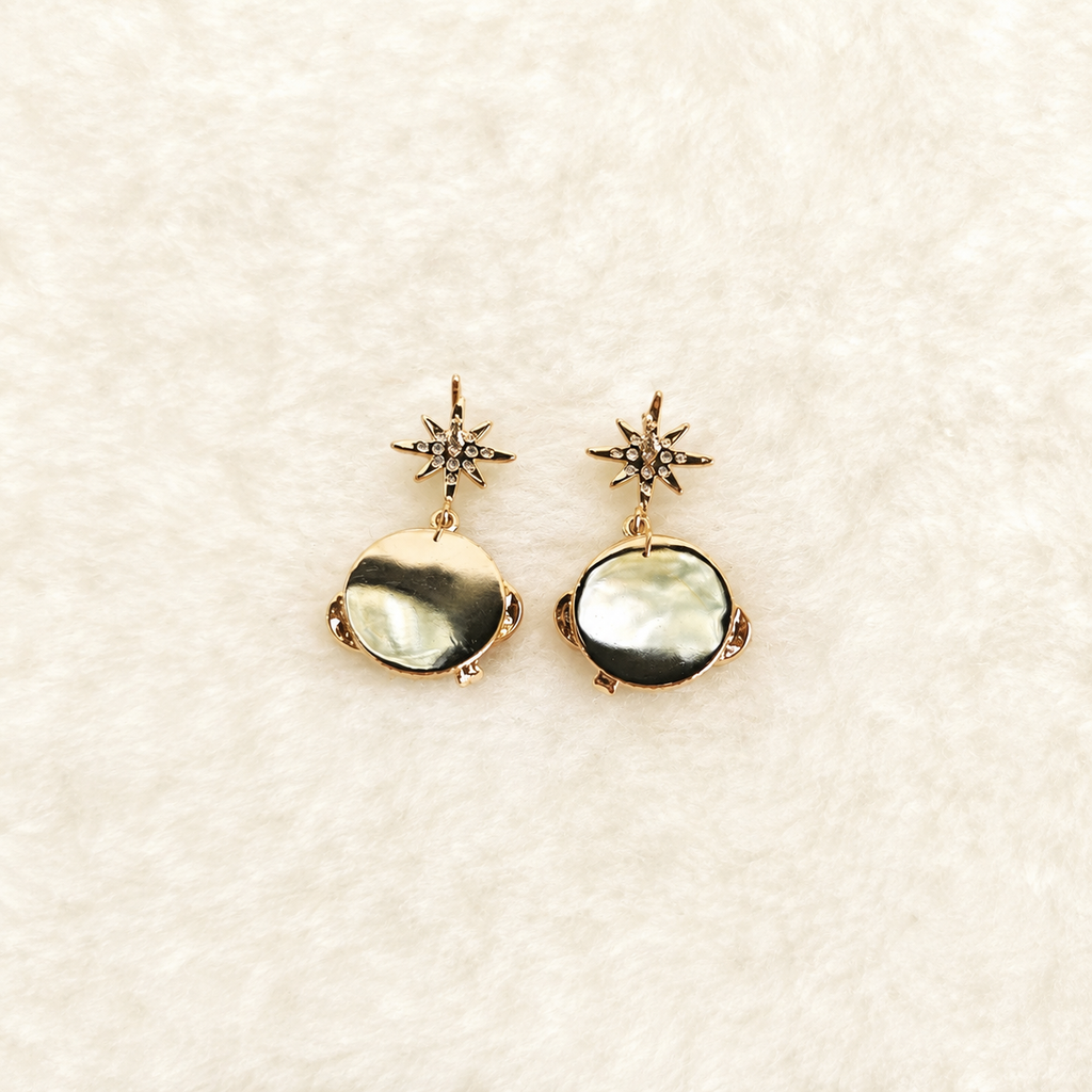 24K Gold Plated Pavé Star & Saturn Planet Drop Earrings – Panda House