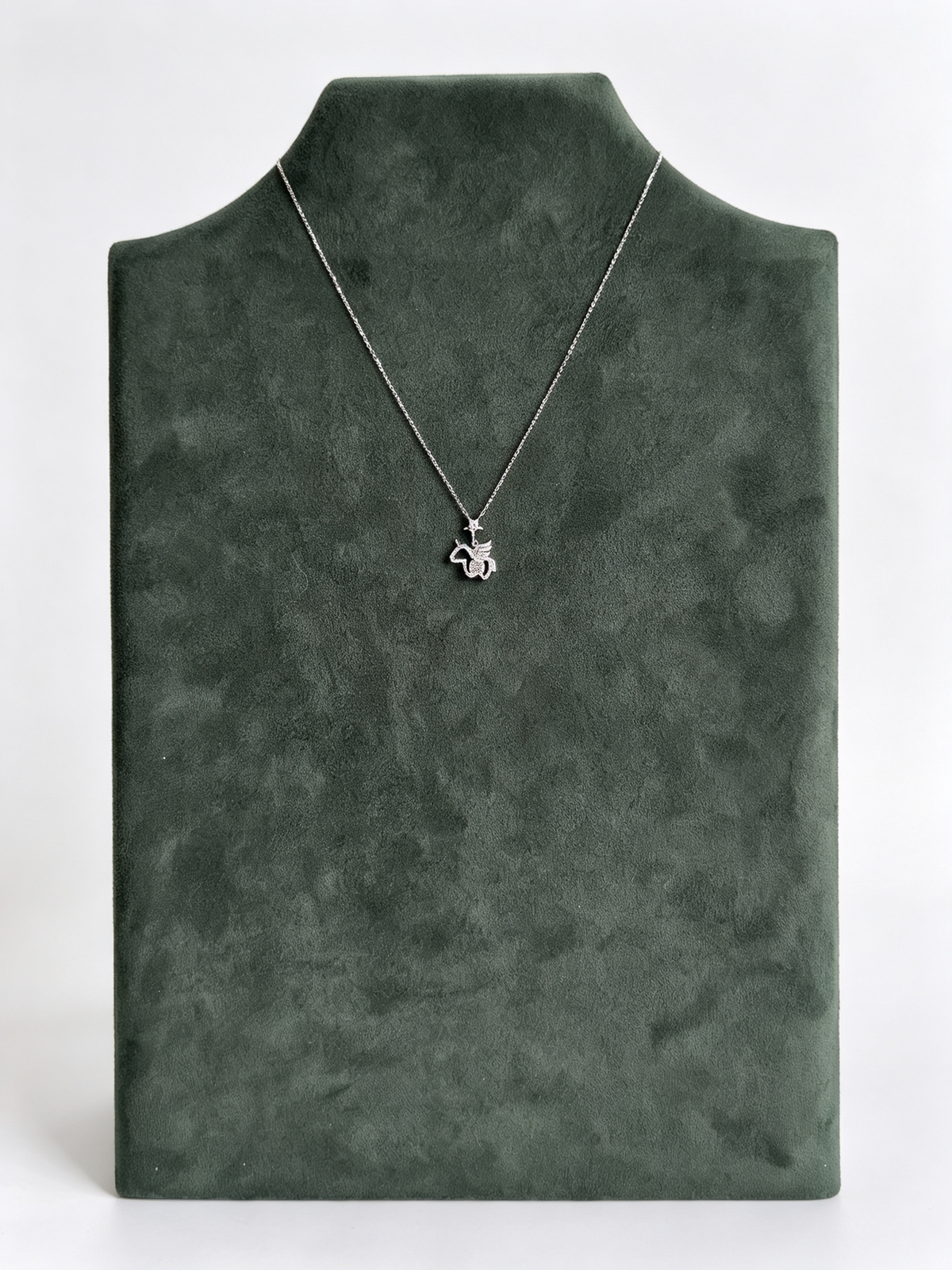 925 Sterling Silver Moissanite Pegasus Star Necklace
