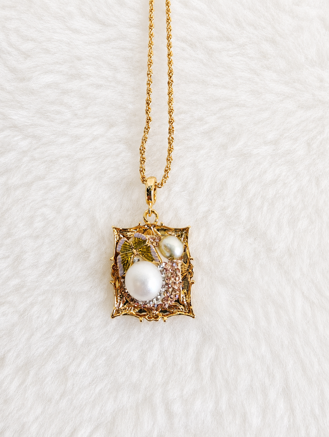 24K Gold Plated Pearl Blush Crystal Square Lattice Pendant Adjustable Necklace