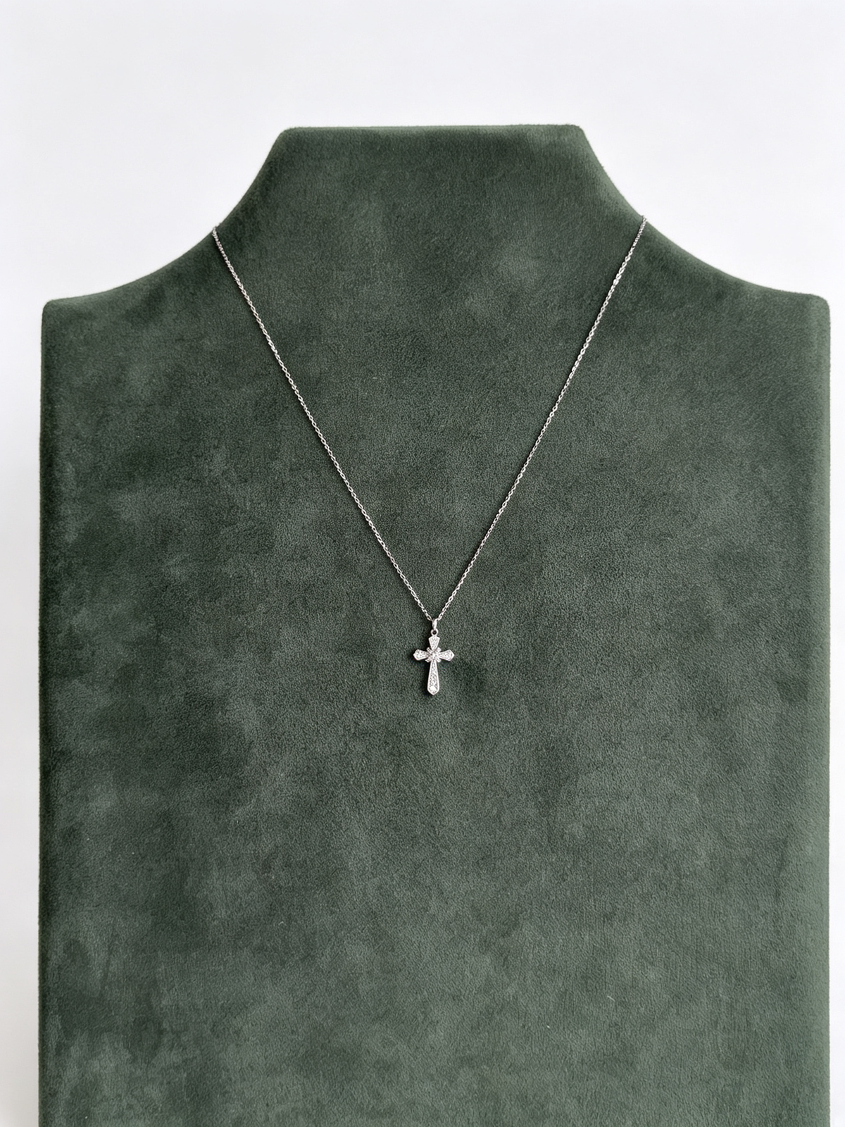 Full‑Paved Moissanite Cross Pendant Necklace