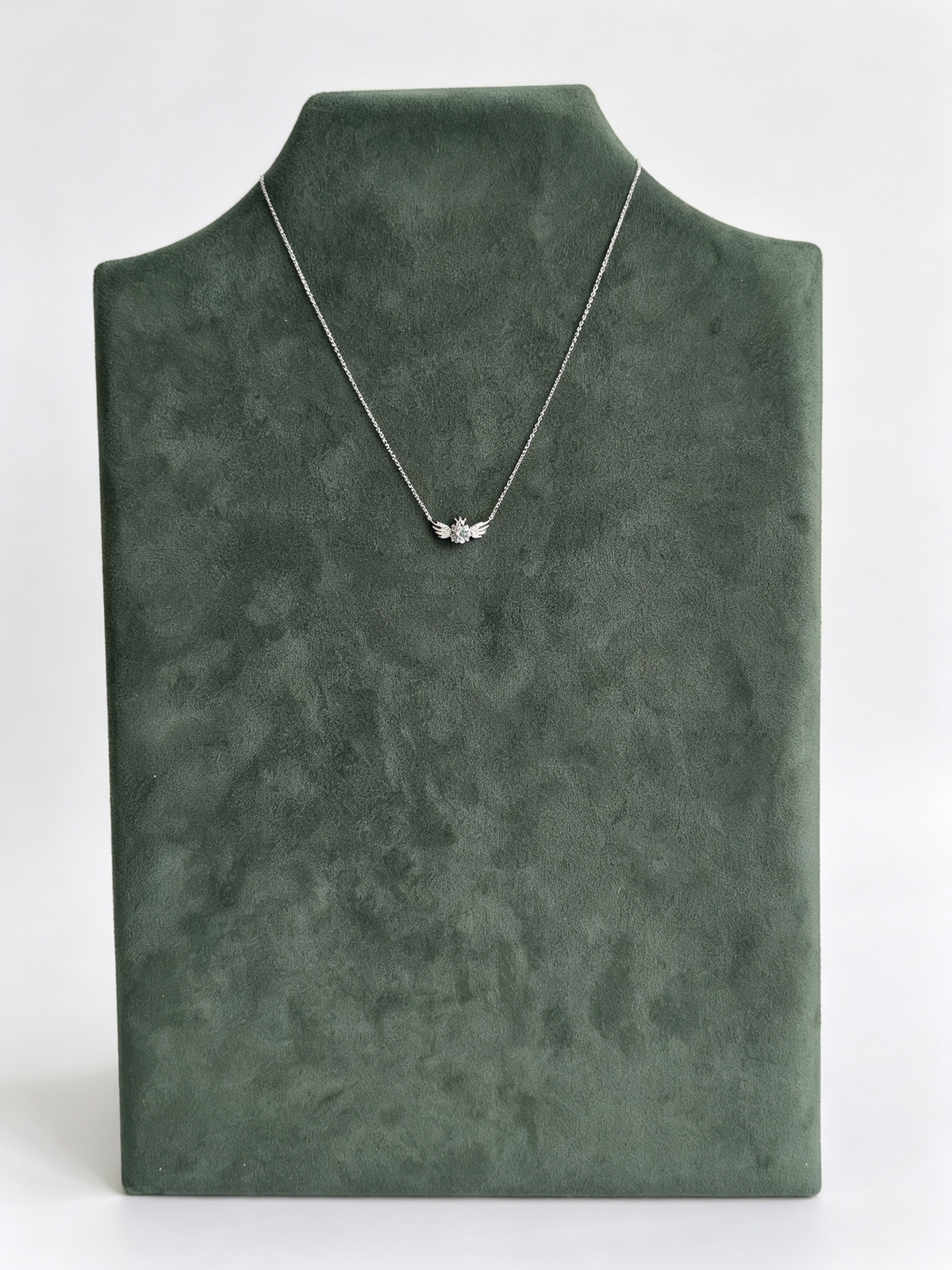 S925 Sterling Silver Green Moissanite Angel Wing Crown Necklace