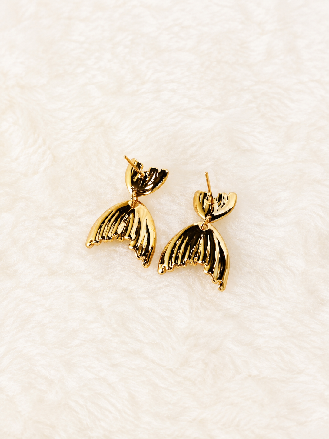 24K Gold Plated Fan Wing Pearl Coral Sage Enamel Drop Earrings – Panda House
