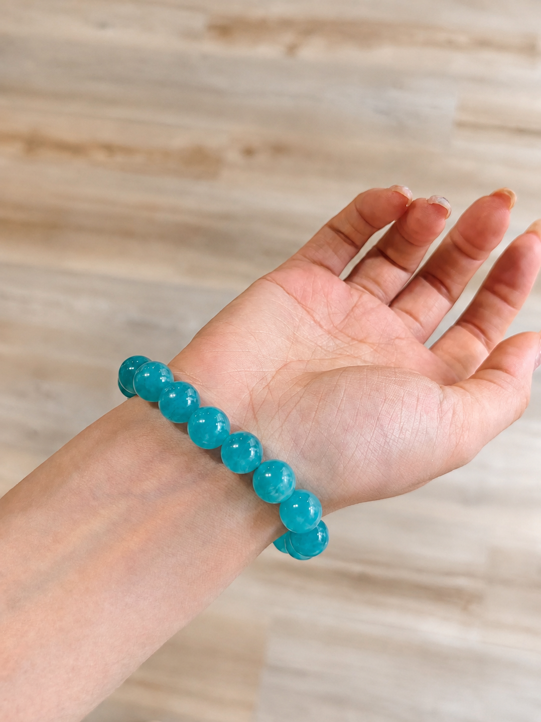 Golden Current Crystal Bracelet