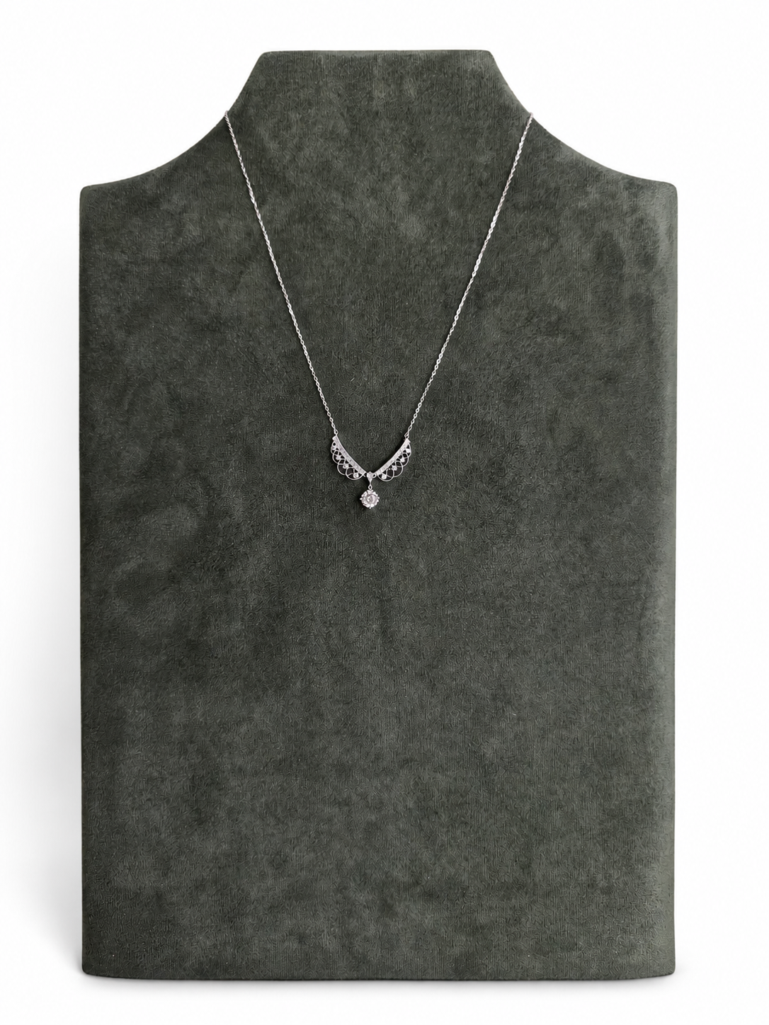 1.0 ct Butterfly Dancing Moissanite Necklace in S925 Sterling Silver
