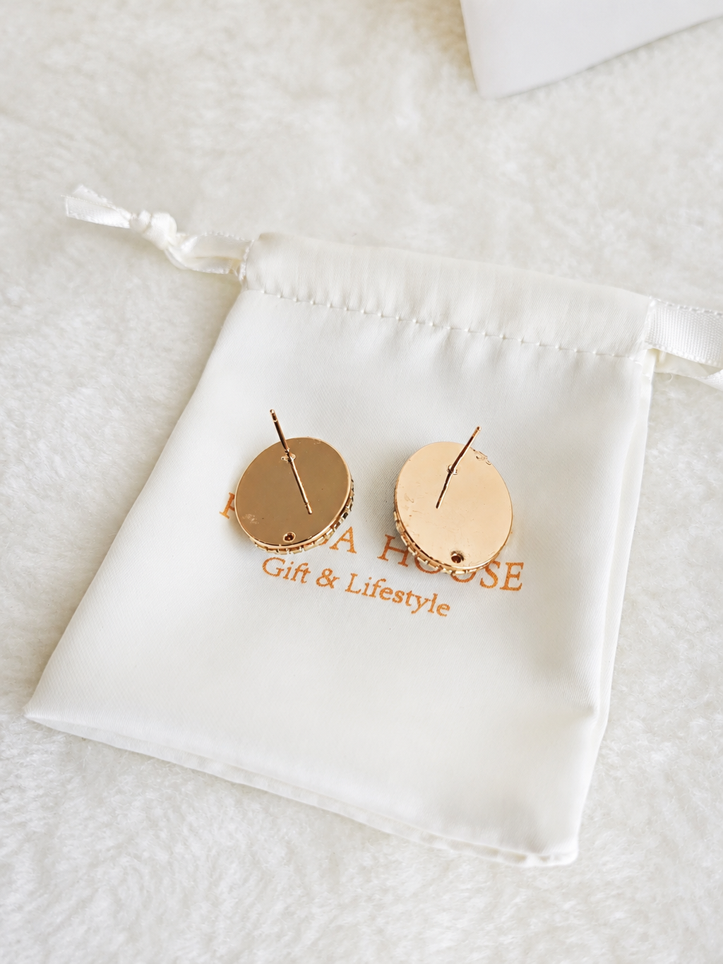 Gold Plated Turquoise & Baroque Pearl Ocean Treasure Oval Stud Earrings – Panda House