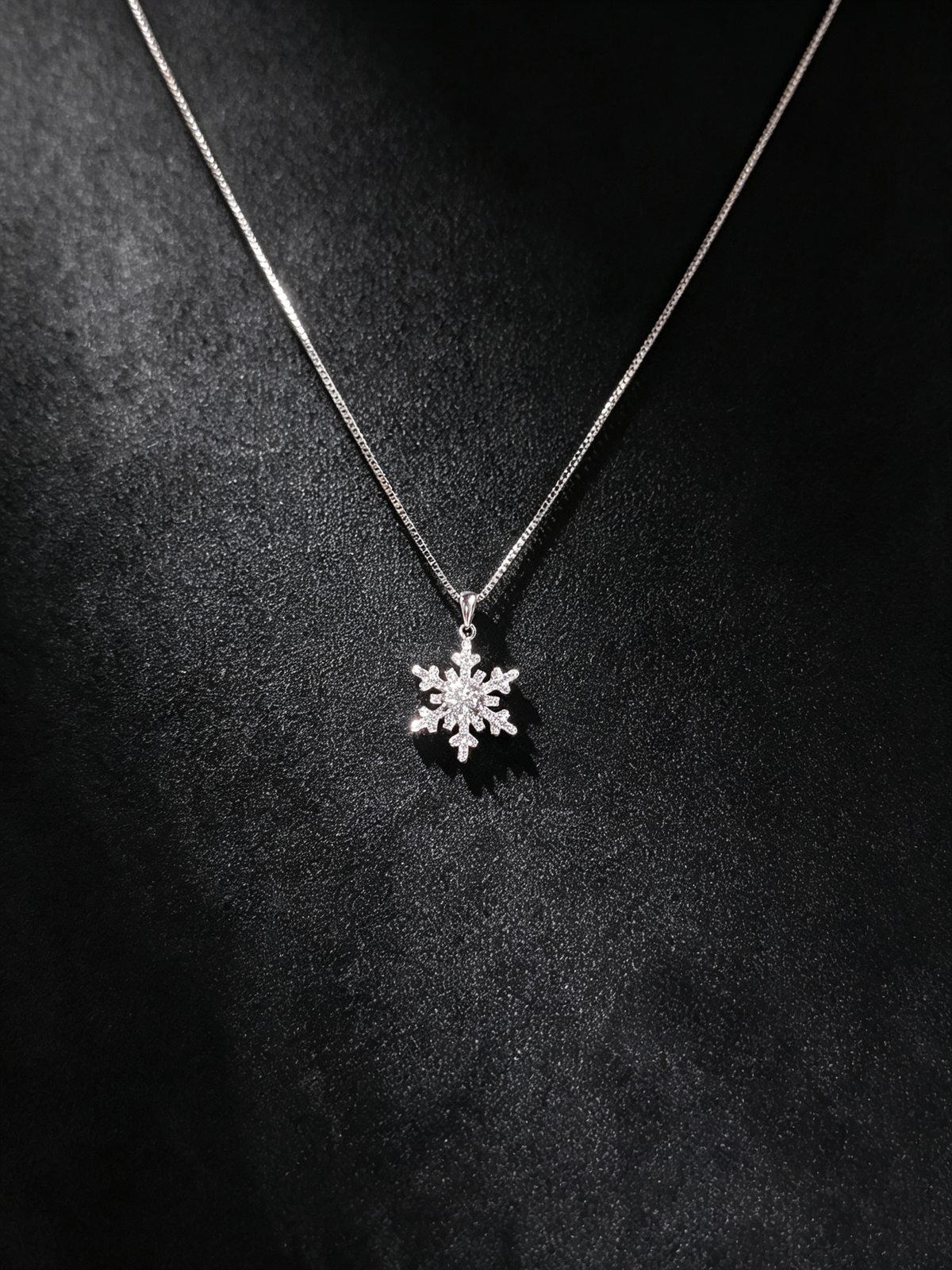 925 Sterling Silver Moissanite Snowflake Necklace