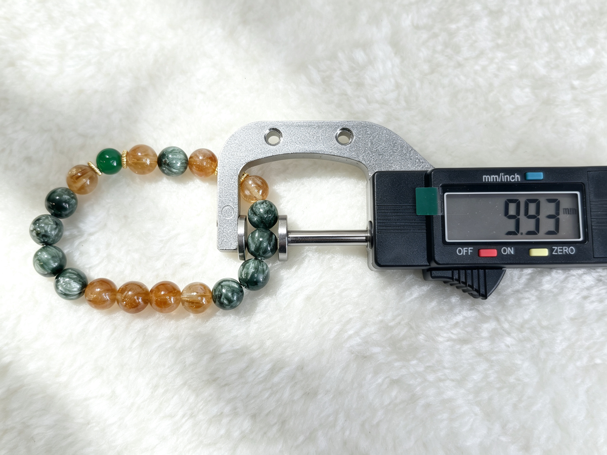 Rebuild Your Momentum Crystal Bracelet