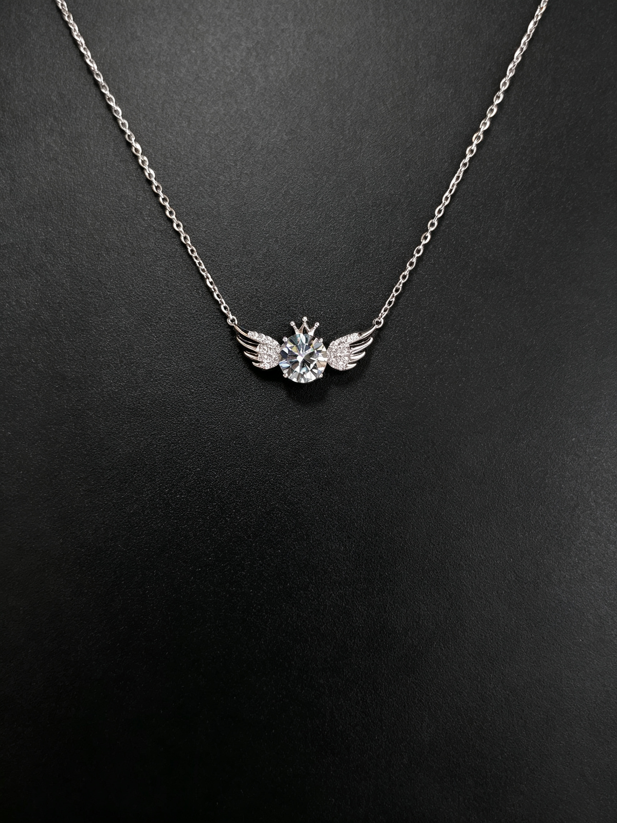 S925 Sterling Silver Green Moissanite Angel Wing Crown Necklace