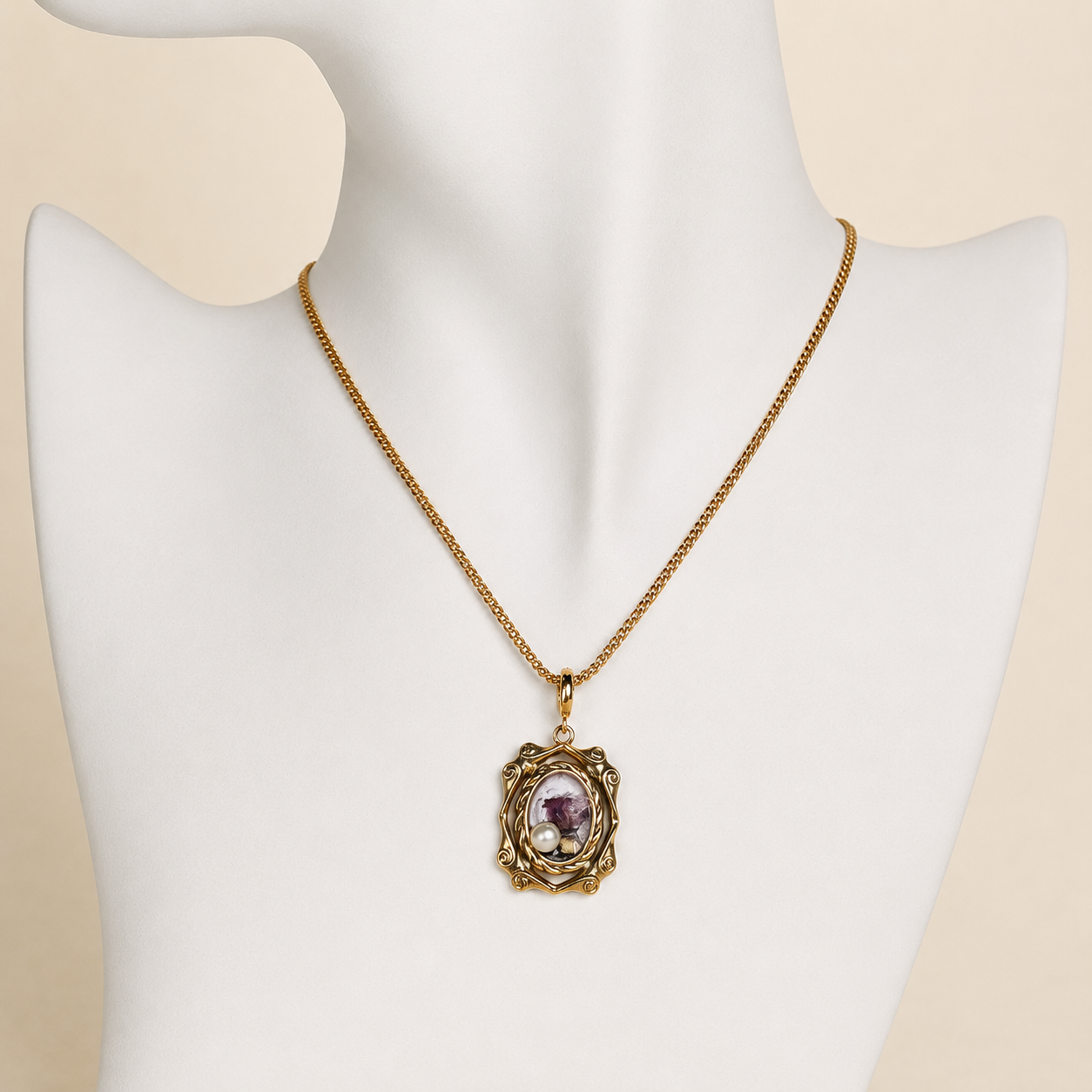 24K Gold Plated Amethyst & Pearl Vintage Pendant Necklace