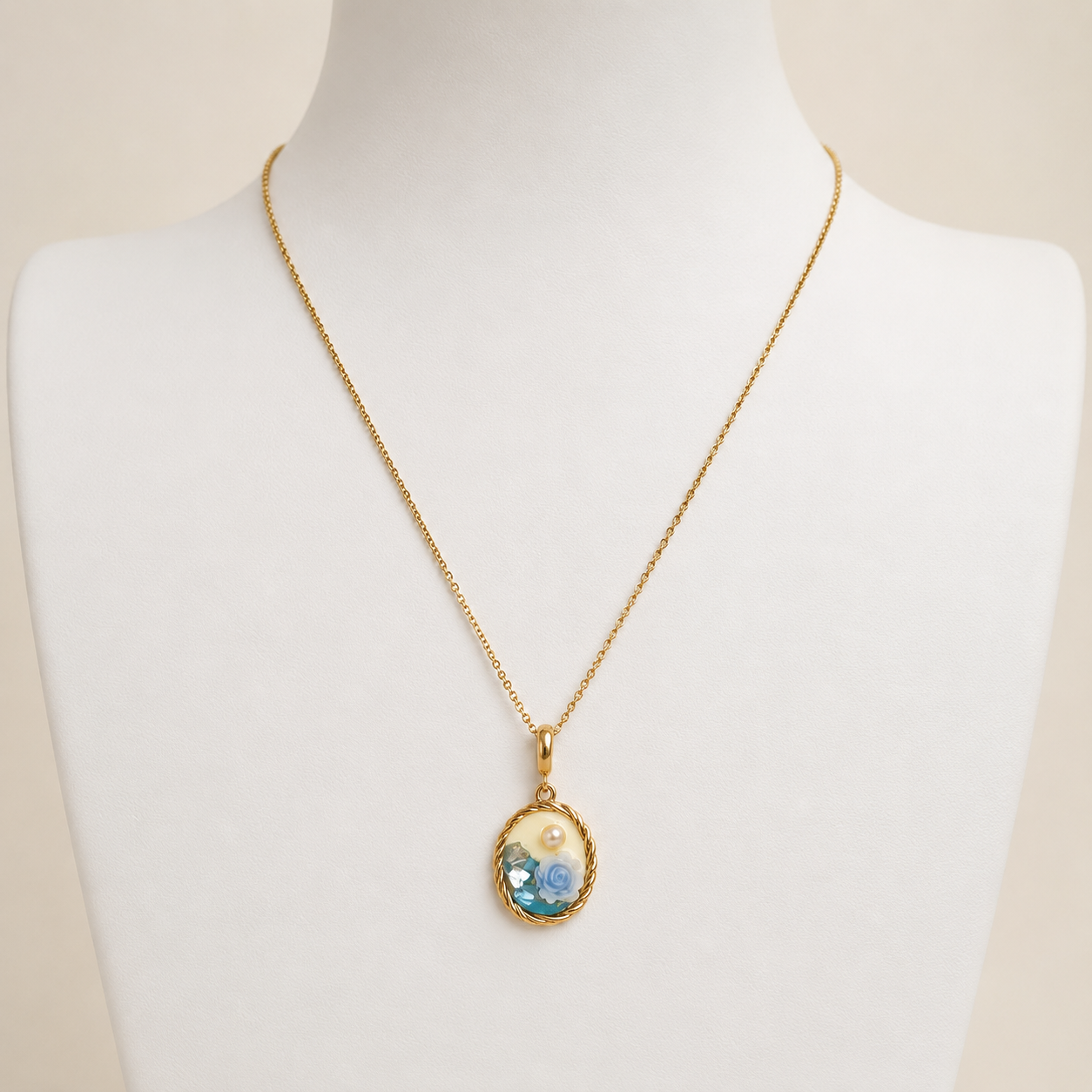 24K Gold Plated Blue Rose Cameo Pearl Necklace