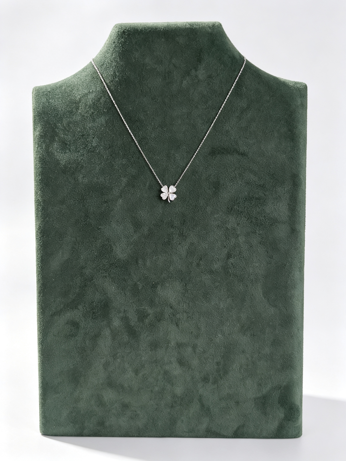 Moissanite & Mother-of-Pearl Four-Leaf Clover Necklace in S925 Sterling Silver