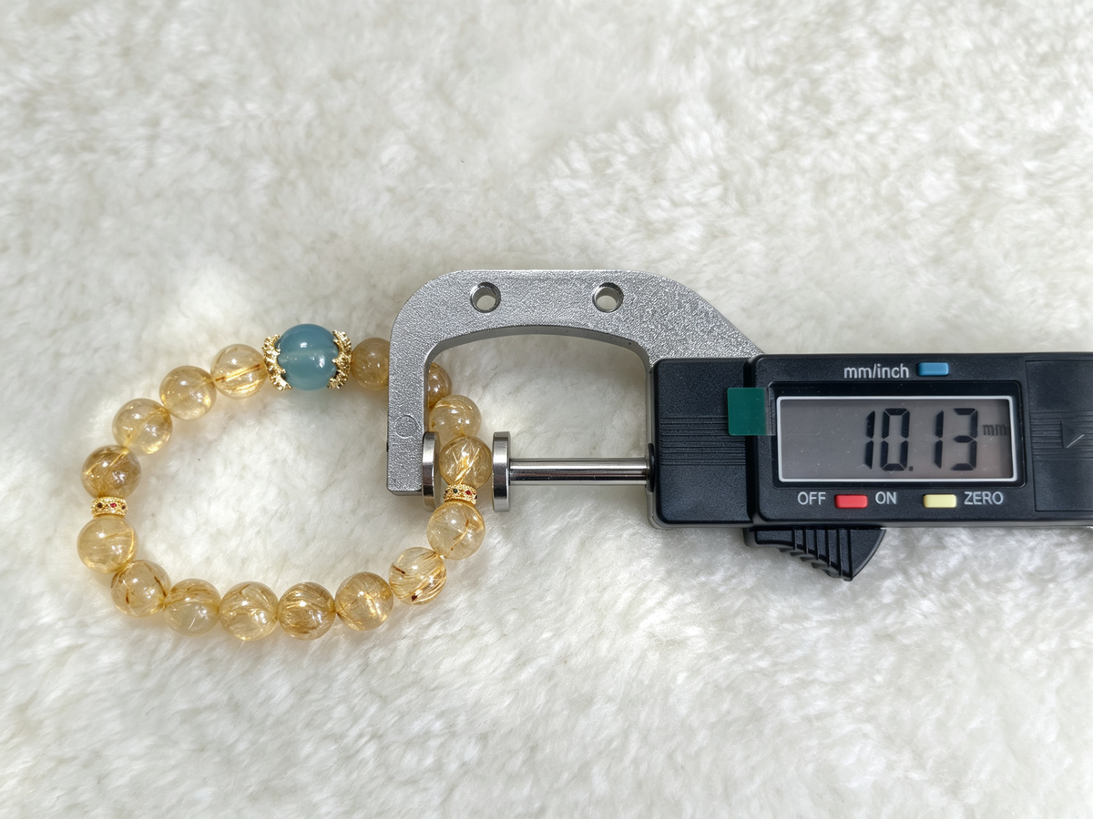 Clear Mind Crystal Bracelet