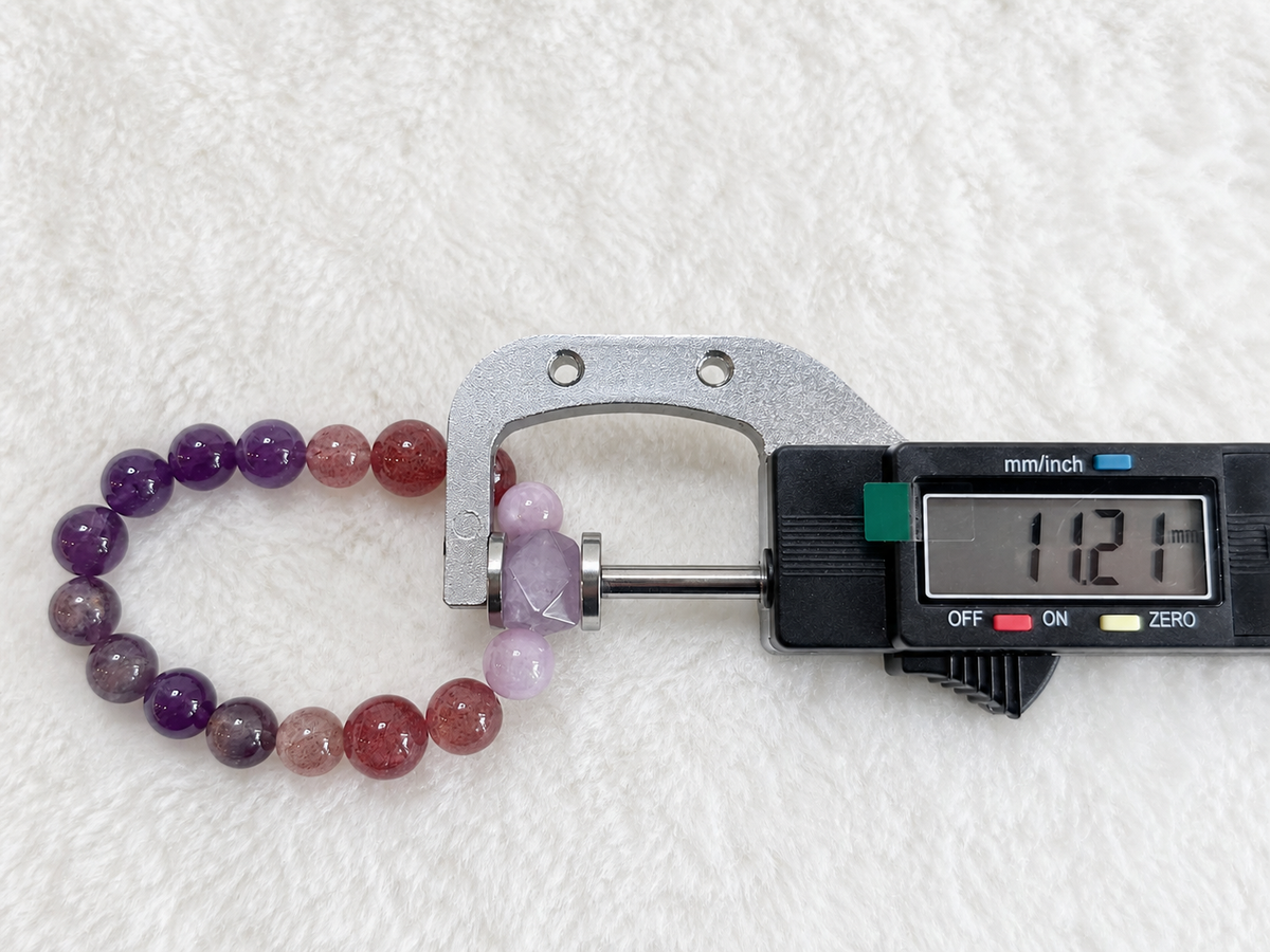 Violet Heart Glow Crystal Bracelet