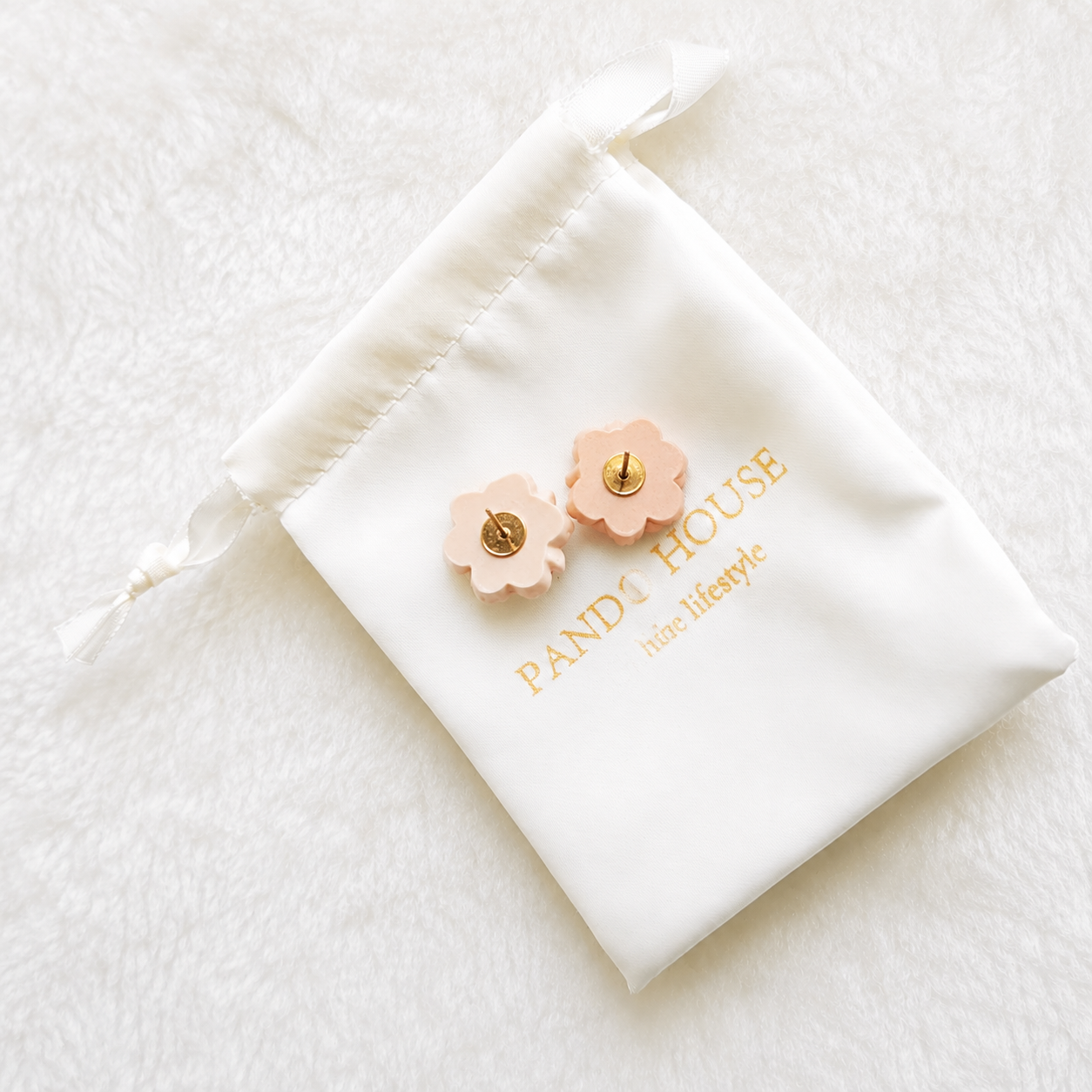 Resin Layered Blossom Blush Pink Crystal Stud Earrings with 24K Gold Plated Post – Panda House