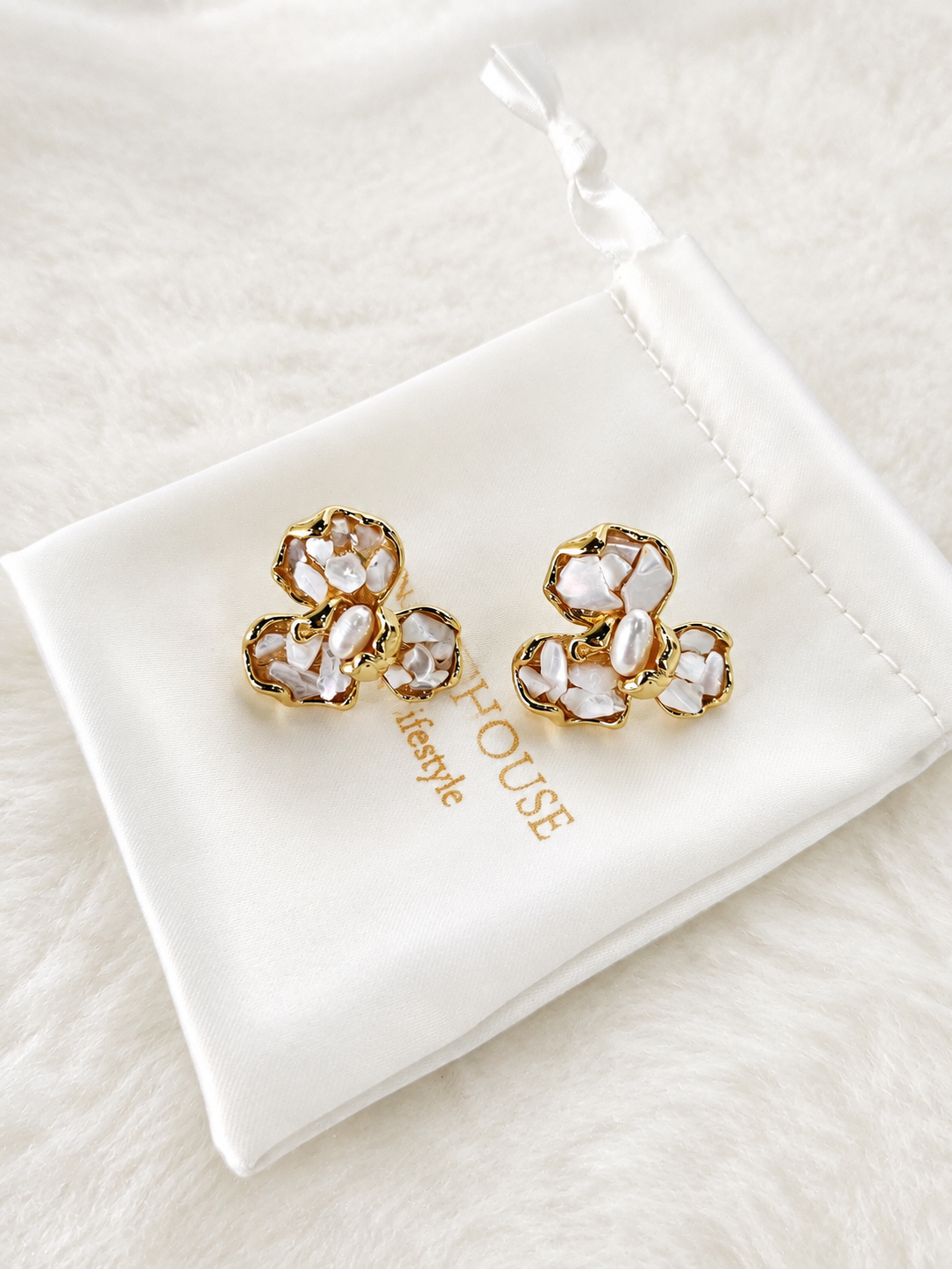24K Gold Plated Baroque Keshi Pearl Trefoil Flower Stud Earrings – Panda House